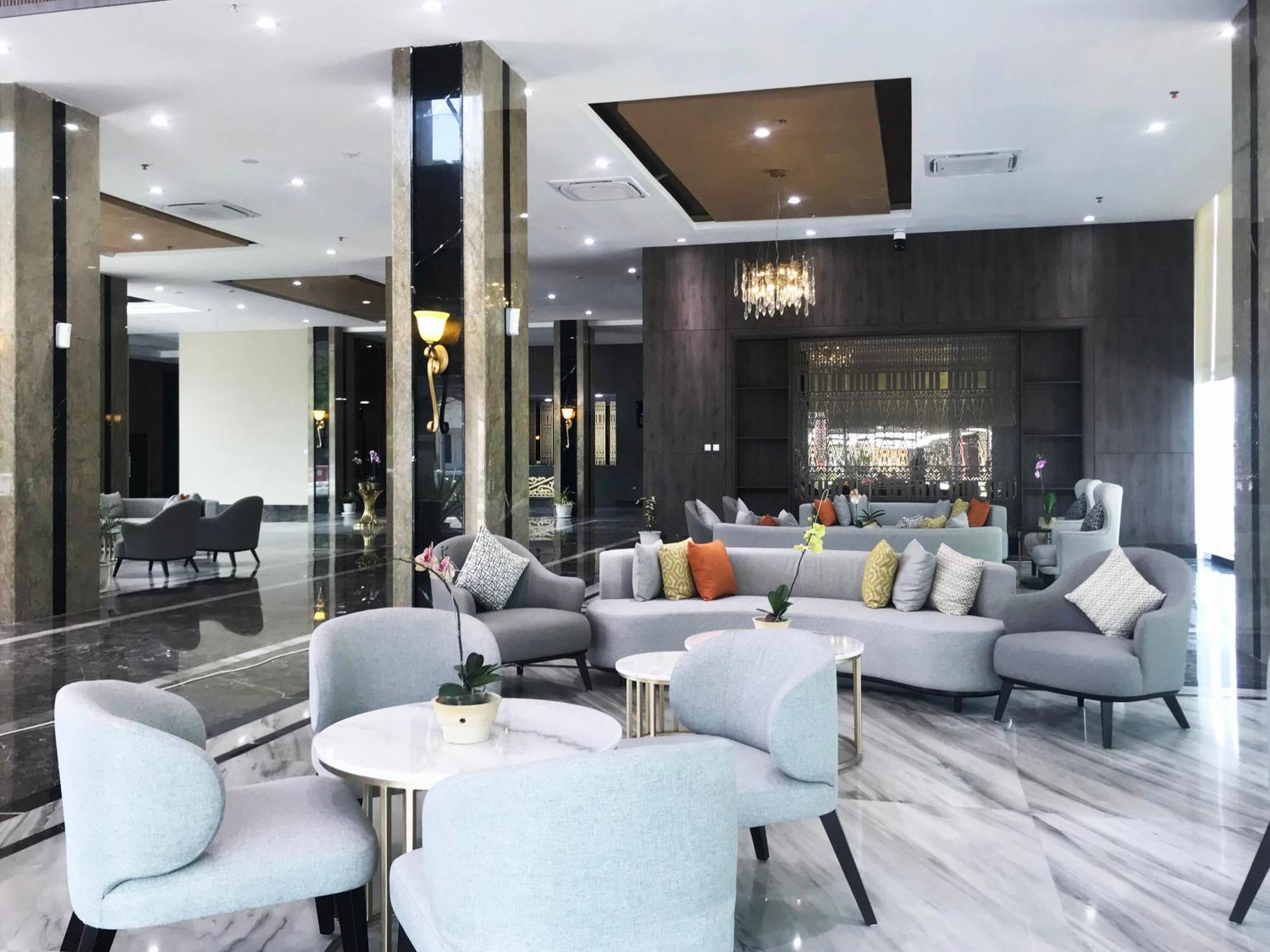 Labersa Hotel & Convention Center Samosir Sinapuran Bagian luar foto